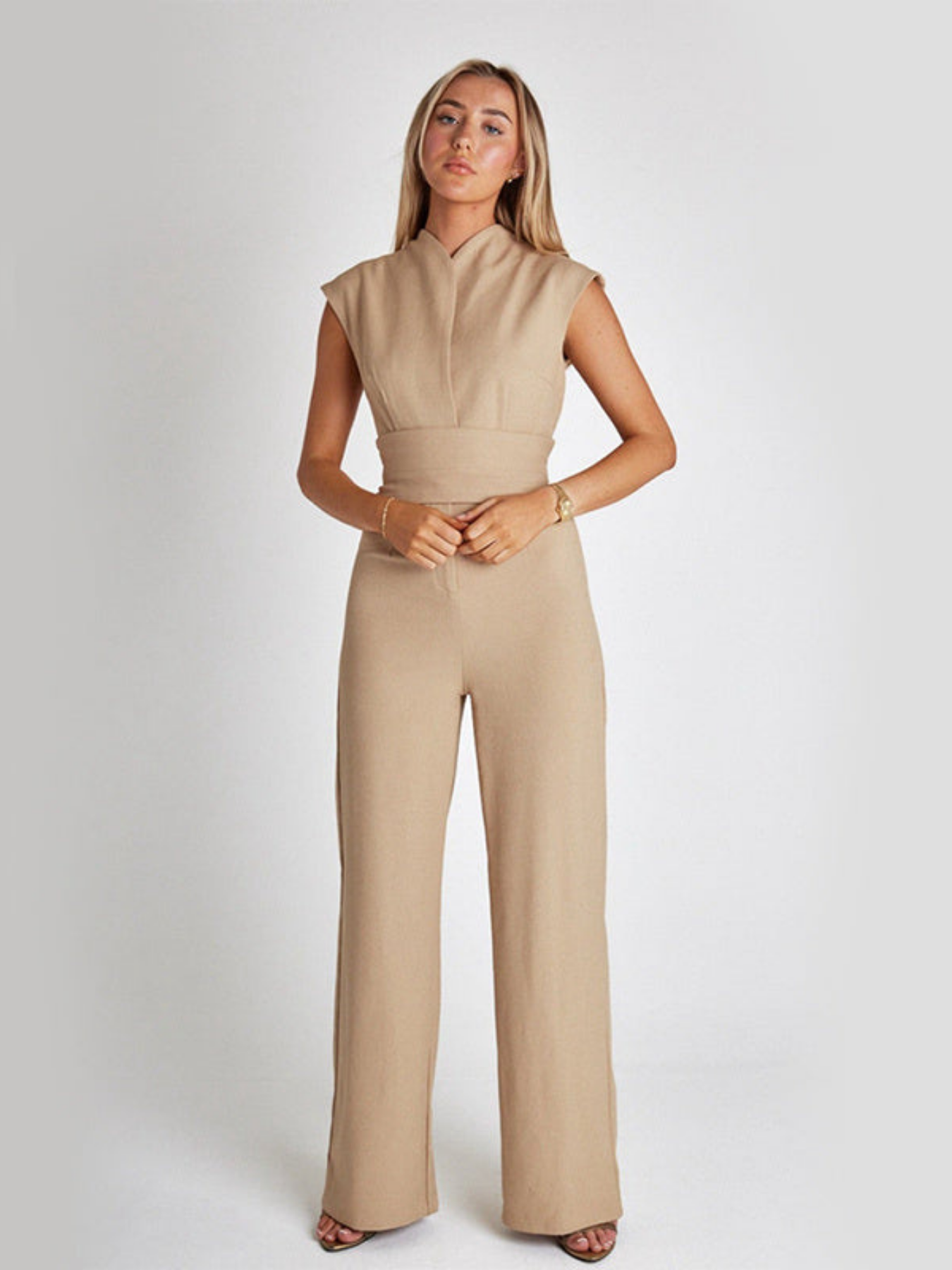 Miana | Elegant ermeløs jumpsuit