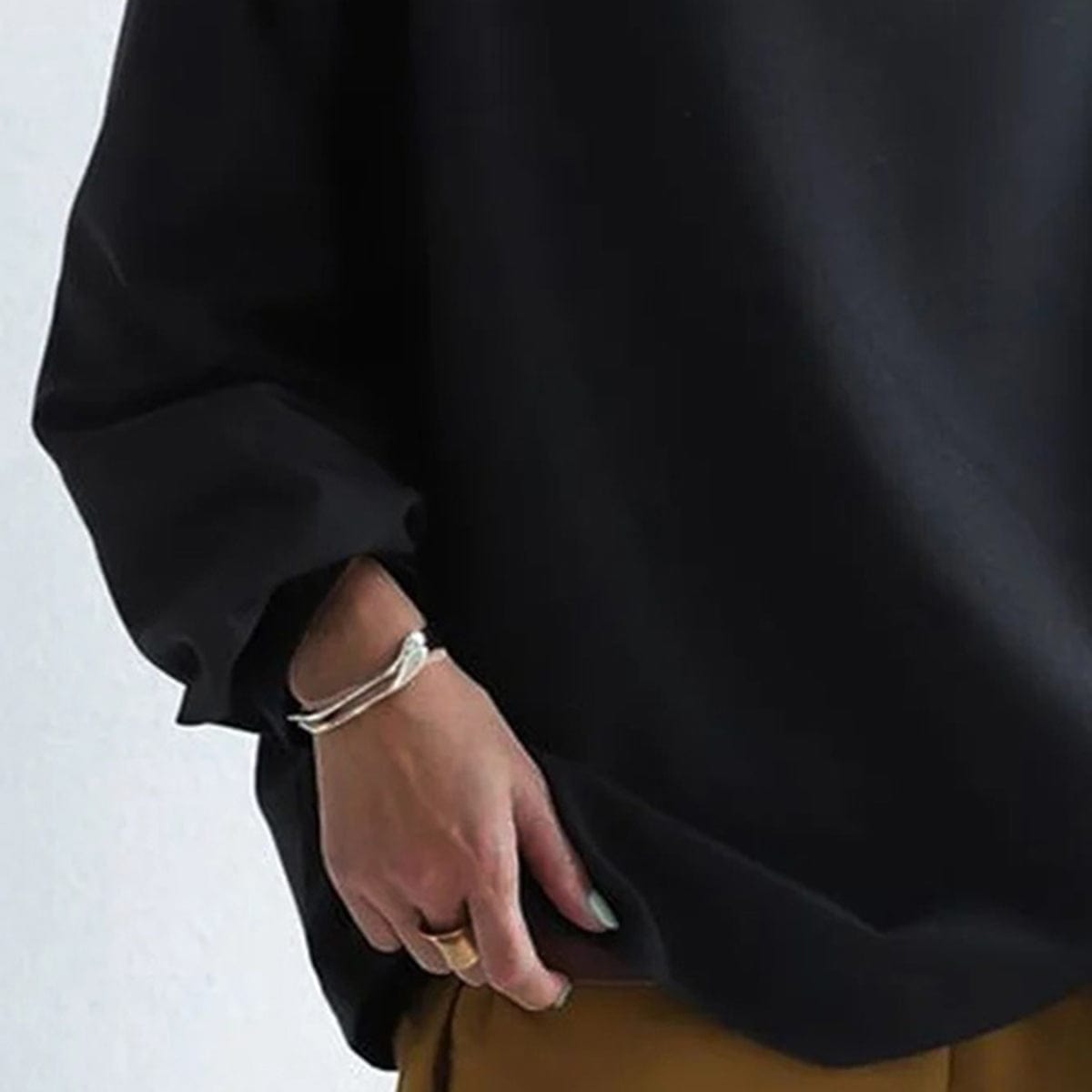 Hedda | Myk strikket topp med høy krage